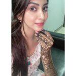 Eshanya Maheshwari Instagram - Finally the day is here!!! 🥰✨💗 P.s- NOT GETTING MARRIED 😅🙈 This mhendi is just for some wedding dance cover!!! ARE YOU EXCITED??? 😜