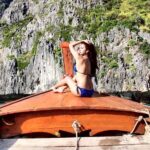 Eshanya Maheshwari Instagram - "Traveling It leaves you speechless, Then Turns you in to a storyteller." 😍🌊✨ #Travel😍 #beachbaby #instatravel #travelblogger #blogger #newyear #2020 #bikinibabe #phiphi #thailand🇹🇭 #peace #travelgram #travel2020 #eshanyamaheshwari #travelwithme Maya Bay , Phi Phi Ley , Krabi