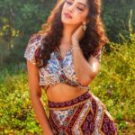 Eshanya Maheshwari Instagram - Smile, sparkle and shine ✨ Sun kissed face ☺️🌞 Outfit- @sheinofficial @shein_in Photographer- @ajayyparmar Makeup- @zuberiya_ansari Hair- @humaiiraansari Thanks- @jay_varia22 Search iD : 736879 . . Use code : BF191956 . . #sunkissed #sunshine #sparkle #smiles #poser #fashionblogger #instablogger #styleblogger #eshanyamaheshwari #shein #sheingals #actor #cute #lovewithme #gratitude #instalove #cute #gorgeous #ad #promotion #brand #sheincybermonday