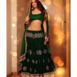 Eshanya Maheshwari Instagram – Happy Diwali & A Very Happy New Year 😊💥
May the auspicious festival of lights, beautifully illuminate every corner of your life by adding sparkling moments of Love, Happiness, Success, and Joy. May you enjoy this festival with high spirits.❣ #happydiwali #happynewyear #diwalivibe #indianwear #festive 
Photographer- @mahendra_rd 
Thanks mom for designing this beautiful lehenga for me 😘🤗❤️@maheswariswati