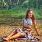 Eshanya Maheshwari Instagram - Smile, sparkle and shine ✨ Sun kissed face ☺️🌞 Outfit- @sheinofficial @shein_in Photographer- @ajayyparmar Makeup- @zuberiya_ansari Hair- @humaiiraansari Thanks- @jay_varia22 Search iD : 736879 . . Use code : BF191956 . . #sunkissed #sunshine #sparkle #smiles #poser #fashionblogger #instablogger #styleblogger #eshanyamaheshwari #shein #sheingals #actor #cute #lovewithme #gratitude #instalove #cute #gorgeous #ad #promotion #brand #sheincybermonday