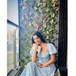 Eshanya Maheshwari Instagram - I moved into a new house last month and wanted to add some interesting pieces to make my new abode interesting. @vedasexports  gave me a wide range of options to choose from. Here is this interesting piece behind me "Multicolour metal berry butterflies decorative wall art " a beautiful wall art hand-made by karigars for contemporary homes. Absolutely love this piece, watch this space for more updates on my home decor.  . . #Vedas #Decor #HomeDecor #VedasExports #VedasHomes #vocalforlocal #homegrown #handicrafts #redecoration #revamp #homedesign #ideas #newhome #movedin