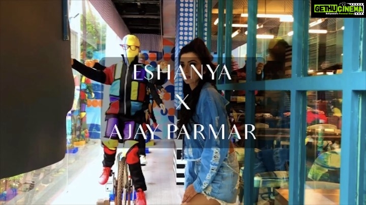 Eshanya Maheshwari Instagram - YEH LADKI PAGAL HAIN π» When it come to πΈ π I had crazy time shooting at @145cafeandbar with my team @ajayyparmar & @zuberiya_ansari For my last photo shoot. Video shot by - @zuberiya_ansari Edited by - ππ»ββοΈ #instablogger #fashionblogger #styleblogger #actor #model #yehladkipagalhai