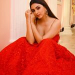 Eshanya Maheshwari Instagram - Face of an angel, mind of a killer. 😉 Outfit designed by @maheswariswati H&M by me 🙋🏻‍♀️ Styled by me 🙋🏻‍♀️ Photography by @ajayyparmar Location @madstudioofficial #red #angel #killer #style #fashion #lookoftheday #ootd #picoftheday #photoshoot #pose #instafashion #fashionblogger #styleblogger #fashionista #esshanyamaheshwari #esshanya #instagood #instadaily