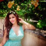 Eshanya Maheshwari Instagram - TOO SHY TO SAY, BUT I HOPE YOU STAY. 🙃