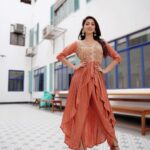 Eshanya Maheshwari Instagram - YOU GLOW DIFFERENTLY WHEN YOU’RE HAPPY 😃☺️ Outfit @missa_more_clothing Shot by @ajpictography M&H @shivani_jharia Styling @riyabhatu_ Location @famousworkingcompany #happiness #smile #perfectdress #indian #missamoreclothing #styleblogger #ootdfashion #missamore Famous Working Company