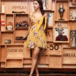 Eshanya Maheshwari Instagram - HE SAID - HAPPINESS LOOKS GORGEOUS ON ME ☺️ ✨ #smile #happiness💕 #yellow💛 📸- @ibphotography27