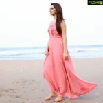 Eshanya Maheshwari Instagram - He said - I love the way your eyes sparkle when you smile ☺️ and then I couldn’t stop smiling 😁 #smile Outfit- @faballey Photography- @ibphotography27