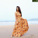 Eshanya Maheshwari Instagram - Sunshine is better shared 🌞 #beachvibes #sunshine #beachwear #faballey Outfit- @faballey Photography- @ibphotography27
