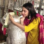 Eshanya Maheshwari Instagram - Going simple yet classy in this beautiful birthday gift from @ambraee_ 😍🤗😘 #ambraee Dagadusheth Halwai Ganapati Temple