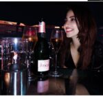 Eshanya Maheshwari Instagram - SUMMER NIGHTS AND CITY LIGHTS 😍✨😁 @skybarbangkok #bangkok #skybarbangkok #thailand #travelblogger #instatravel #shotoniphonex #nightlights✨ Photo courtesy- @mohitbhatia91 Sky Bar Labua State Tower Bkk