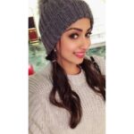 Eshanya Maheshwari Instagram - My winter days in Greece 🇬🇷 was so stylish with this grey sweater from @sheinofficial @shein_in 😍 Oder yours now with coupon code eshanyaQ2👻 and get 200 off 🙌🏻on your orders #sheinsale401 #styleblogger #shein