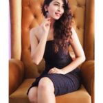 Eshanya Maheshwari Instagram - BE A SEEKER OF EVERY MAGIC 🌟💫🌈✨💥 mine is #smile 😁 Outfit- @srstore09 Photo courtesy- @rishinakandhari #smile #keepshining🌟 #rishinakandhariphotography