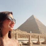 Eshanya Maheshwari Instagram - Amazing day 😍 in EGYPT 🇪🇬 #EGYPT #pyramidsofgiza #sphinx #cairo #egypt Pyramid,Giza,Egypt