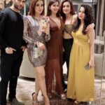 Eshanya Maheshwari Instagram - 🎄💃🏼💕👻🎅 📸 from last night 😍 Some friends are missing in this pictures 😣 because I was too high to get clicked with them 🤣 but you guys are major missed in this frame 🙈@humarabajaj24 @theperfectrhythm @aneja.arjun @cheshtabhagat @summitbhardwaj 💕 The St. Regis Mumbai