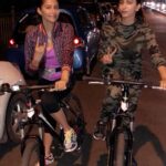 Eshanya Maheshwari Instagram - Surround yourself around fitness minded people, positivity can be so contagious 😜🏃🏻‍♀️🏃🏻‍♀️🚴🏻‍♀️🚴🏻‍♀️😅😅 @rishinakandhari #friendswhosweattogether Goregaon Sports Club
