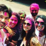 Eshanya Maheshwari Instagram - #Holi 💜💙💚💛🧡❤️