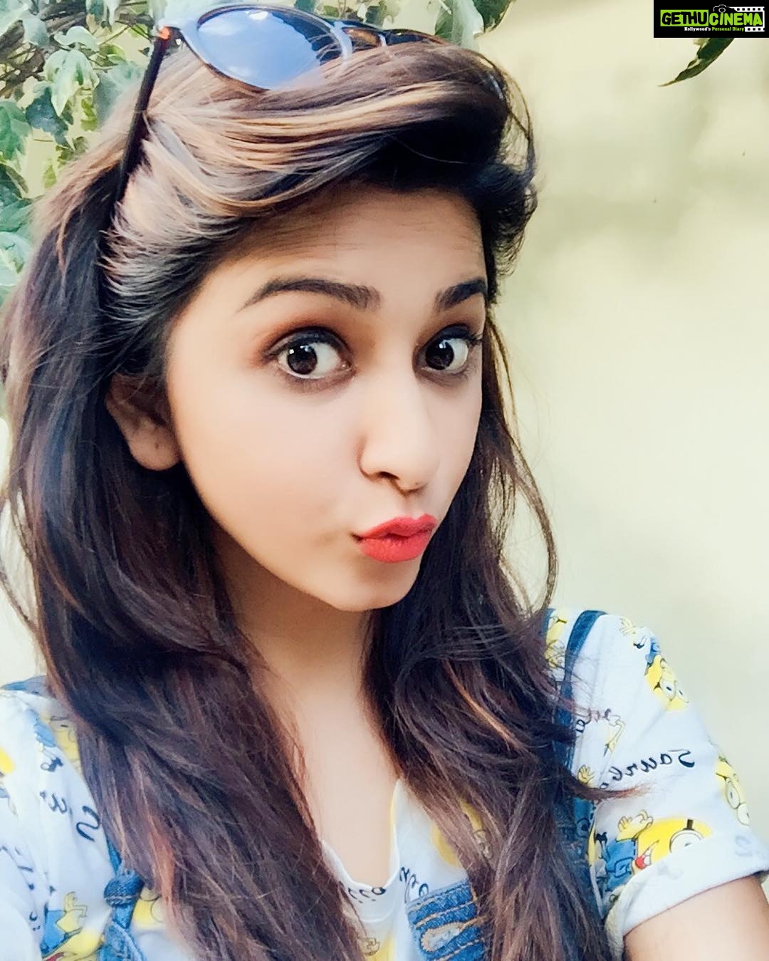 Eshanya Maheshwari Instagram - Vacation mode pout☺️👻 Manali I am already missing you 🙄