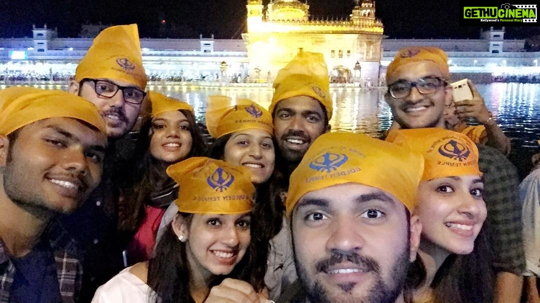 Eshanya Maheshwari Instagram - βΊοΈβπ»οΈπ
