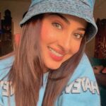 Eshanya Maheshwari Instagram - Gemini is half “Happy go lucky, go where the wind takes me” and half “what the hell is going on with my life”? 😐 PS- being a Gemini is a serious problem 😰 #photodump #gemini #moodswings #geminifacts #esshanyamaheshwari