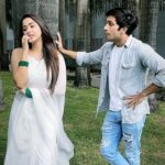 Eshanya Maheshwari Instagram - Sahi pakade hain… 😂 Follow me on josh app for more @officialjoshapp #funnyreels #sahipakdehain #esshanyamaheshwari #reelsinstagram #esshanya #josh #joshmeinaaja