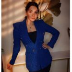 Eshanya Maheshwari Instagram - Boss Bitch energy only ✨💙😉 #bosslady #bossbitch #ootd #fashionblogger #styleblogger #esshanyamaheshwari #esshanya
