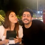 Eshanya Maheshwari Instagram - Kabhi kabhi pyaar hone ke baad bhi Cupid 💘 ki zarurat hoti hai taaki pyaar kahi #nahijaana… @riya_sharma_22 ❤️ thanks for being sweetheart… @esshanya_s_maheshwari @aadilkhann @soulfulsachin @believemusic #nahijaana #newsong #sachinjigar #esshanyamaheshwari #reels #trending #reelsinstagram #reelitfeelit