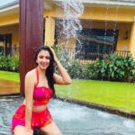 Eshanya Maheshwari Instagram - Have you ever looked at someone and hoped they stay in your life forever If I’m that someone in your life then drop a 💖 in the comment section… Location @tropicalretreatigatpuri #esshanya #esshanyamaheshwari #travel #travelgram #travelblogger #takemeback #throwback #vacation Tropical Retreat Resort, Igatpuri