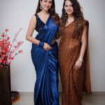 Eshanya Maheshwari Instagram - ganpati bappa morya 😇🙏💙✨🧿 pudhchya varshi lavkar ya! Saree by @maheswariswati Photography by @portraitsbyvedant #ganeshchaturthi #ganpatibappamorya #ganpatibappa #festival #festivevibes #festivewear #festivalsofindia #esshanya #esshanyamaheshwari #ootd #sareelove #blue #💙