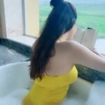 Eshanya Maheshwari Instagram - Kho gaye hum iss beautiful view mein… 💕 @tropicalretreatigatpuri @zuper_solutions #bathtub #bathtubview #view #vibe #beauty #nature #love #happiness #eshanya #esshanyamaheshwari #reels #reelitfeelit #reelsinstagram