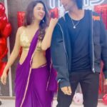 Eshanya Maheshwari Instagram - Chura ke dil mera - part 2 Dancing with @meezaanj @meezaanj @theshilpashetty @disneyplushotstarvip @jainrtn @venusmovies @eaglemusicind @hungama2film #churakedilmera #hungama2 #churakedilmerachallenge #reels #meezaan #esshanya #reelitfeelit #reelkarofeelkaro #instareels #esshanyamaheshwari