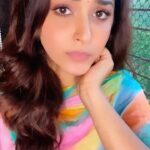 Eshanya Maheshwari Instagram - Agar pyaar hai tho karo izhaar ❤️ For more such exclusive videos follow me on @officialjoshapp #TeamJosh #JoshApp #JoshMeinAaja