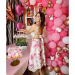 Eshanya Maheshwari Instagram - It is time for the next chapter I’m another year older, Wiser and happier. HAPPY BIRTHDAY TO ME💕🥳✨ Dress designed by @maheswariswati Decorations by @balloonbouquetsmumbai Flowers by @flowerlabindia #birthdaygirl #birthdaydecoration #happybirthdaytome🎉 #happyday #instagood #birthdaypost #esshanya #esshanyamaheshwari #💕