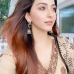 Eshanya Maheshwari Instagram - ये हवाएं 💓 #weather #hawayein #feels #vibes #love #instagood #instareels #reels #esshanyamaheshwari #esshanya