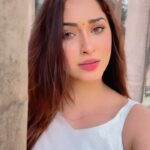 Eshanya Maheshwari Instagram - 🤍 #kinnachir #esshanyamaheshwari #esshanya #trending #reelsinstagram