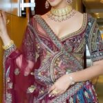 Eshanya Maheshwari Instagram - Lut gaye ❤️😍 iss looks pe.. . . Stylist : @ishamultani Hair : @ritikahairstylist MUA : @dramaeinbaaz Outfit : @payalkeyalofficial Decor : @amaahyaaj @rentastic.in Jewellery : @anmoljewellers Photography : @theweddingstory_official Venue : @fsmumbai . . #brides #bridesofindia #reels #feelitreelit #trending #lutgaye #bridesoftoday #desibrides #lehenga #hair #makeup #wedding #weddingphotography #weddingdress #viral #esshanya #weddinginspiration #photoshoot #trending #weddingdaseason❤️