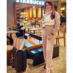 Eshanya Maheshwari Instagram - It’s a bright day, But I like my coffee dark 🖤😉🧋 . . #airportlook #coffeelover #morningcoffee #starbucks #lookoftheday #ootd #travelgram #travelblogger #instatravel #esshanyamaheshwari #esshanya Terminal 2 Chatrapati Shivaji Terminal Mumbai