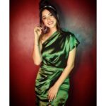 Eshanya Maheshwari Instagram - Smile, Sparkle and Shine ✨ Outfit- @atticsalt___ Earrings- @arzonai_jewellery Styled by- @bhoomibhanushali M&H - @zuberiya_ansari Photographer- @ajayyparmar Venue- @boomro.co . . #classy #sassy #style #lifestyle #fashionblogger #styleblogger #photoshoot #makeup #hair #dressup #esshanya #poser #esshanyamaheshwari Boomro Gastro & Grill