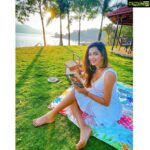Eshanya Maheshwari Instagram - “Nature repairs everything.” 💚 .location- @jumbofarms @getaway.villas . Picture credit- @bhavikam91 🤗 #nature #naturelovers #music #booklover #reading #picnic #travel #peace #relaxing #staycation #2021 #esshanya #esshanyamaheshwari Jumbo Farms Pavna