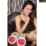 Eshanya Maheshwari Instagram - I could totally go for some @a_bit_nutty 🤤😋 right now 😍 Specially made vegan for me by my dearest friend @kmajethia 😘❤️ P.S- only friends understand late night Iceceam cravings 😝🤗 Do you crave ice cream too in the night ? Then do comment below with 🍨😋 . . #icecream #latenight #cravings #foodie #esshanya #abitnutty