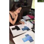 Eshanya Maheshwari Instagram – Everything that you truly love is a piece of art, we humans are a piece of art ourselves created by universe and similarly, the new LG Wing is a piece of art that blends impeccable technology and design. Trying my hand of replicating this marvel on paper with my sketching skills of my new obsession, the LG Wing! 

#LGindia #Multitasking #LGMobile #LGWing #LGWing5G #LGWingSwivel #SwivelMagic #LGSwivel #DualScreen #Innovation #TheCreatorsPhone #GimbalMode #ExploreTheNew