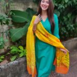 Eshanya Maheshwari Instagram - HAPPY DHANTERAS ✨ May goddess Laxmi bless you with Good health, good wealth and good fortune 😇🙏 . . Outfit @ambraee_ #dhanteras #diwali #2020 #festival #indian #festivevibes