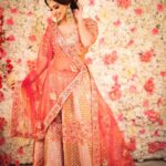 Eshanya Maheshwari Instagram - There’s a different glow on a face when we girls are dressed as a bride ☺️✨ right? . . #favourite #look #dressup #indianbride #makeup #photoshoot . . MUA- @kajolrpaswwan HAIR- @hairtrendzbysmita OUTFIT- @bindaniofficial Styled by- @simran_kabra Jewellery by- @aquamarine_jewellery @houseofshikha @_andnoor SHOT BY- @israniphotography