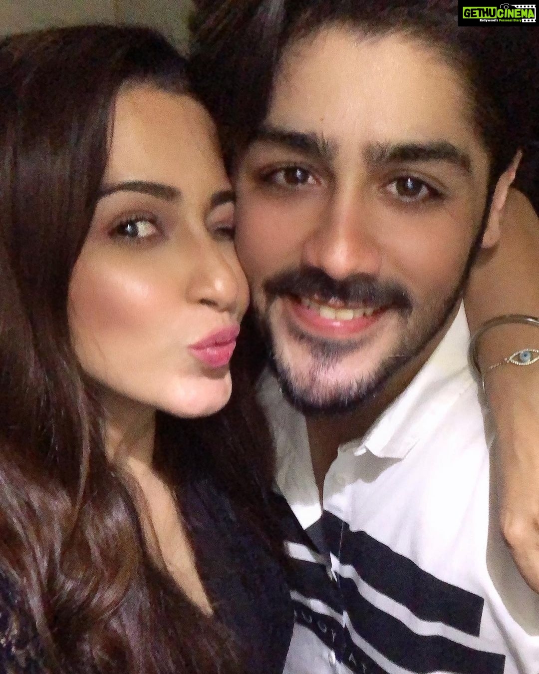 Eshanya Maheshwari Instagram - Happy happy birthday 🥳 My boy 🤗❤️🥳😘🤩🤛🏻🎂 It’s been like just couple of years since I have met you, but feels like I’ve known you forever.... 🥰 specially in this lockdown you’ve made sure that you look after everyone and entertain us with your crazy and very predictable mood swings,😂 your stupid jokes and some intellectual conversations 🤓 and all your nonsense drama about 💁🏻♀️🙊 (you know what I’m talking about 😜) But KAPUUUU your constant sweet messages, your random FaceTimes, your crazy fun house parties and immense love and care for your friends are things we admire and love about you... ❤️ you are such an amazing host and pyaara dost 🤗 Aaj karke ye post I tell you, I love you the most ❤️🤗 . . #happybirthday #bff #kapursahab #🎂 #🥳 #🤗