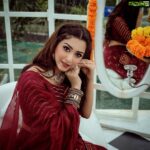 Eshanya Maheshwari Instagram - A grateful heart is a Magnet for miracles. ❤️✨ . . Outfit- @lavanyathelabel H&M- @glambygunjan Jewellery- @ayinaa18 Stylist- @riyabhatu_ Photographer- @ajpictography #desigirl #indianbeauty #indiandresses #fashionblogger #instablogger #esshanya