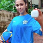 Eshanya Maheshwari Instagram - Are you keeping up with the #RiseUp Challenge? Check out our my #RiseUp challenge with @tecnomobileindia & @mancity and take the challenge with me to take home these stylish wireless Hipods H2 from TECNO!! You can also donate directly on the link given in the video!! What are you waiting for? Let’s start keeping up!!! #RiseUp #TecnoMobileIndia #ManCity #ManchesterCity #H2 #Hipods #Donate