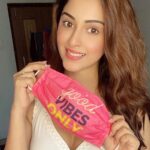 Eshanya Maheshwari Instagram - Good vibes only ✨ Thank you @soxytoes for this cute and washable mask 😷😍😁 #goodvibesonly #facemask #2020 #covid19 #newnormal