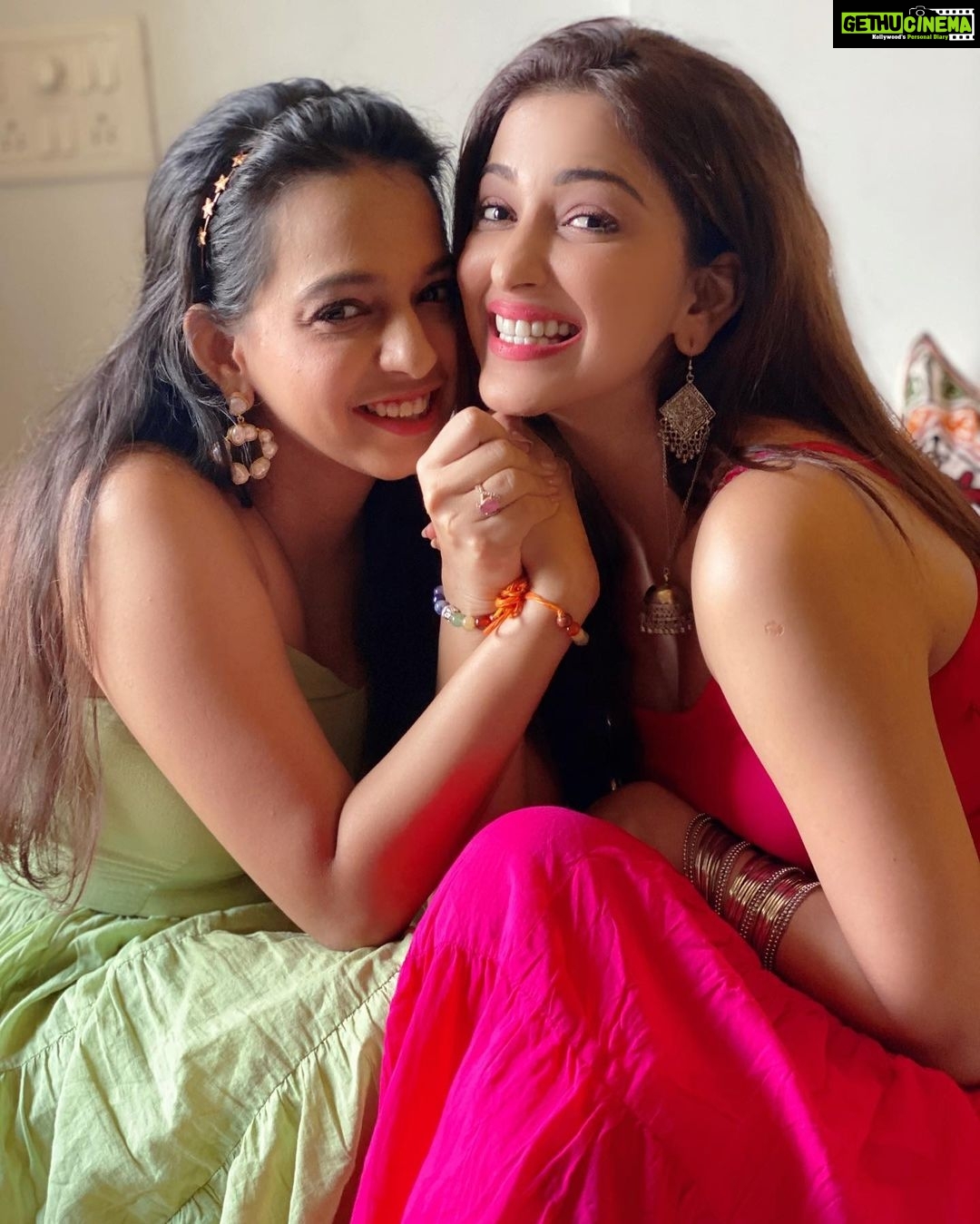 Eshanya Maheshwari Instagram - Cheers to our beautiful and crazy bond ππ€ @bhavikam91 all my life you have been there. You picked me up when I was down. You encouraged me when I had doubt. And you always loved me even when I piss you off π thank you my dear sister for everything ππ€.... Yes itβs lucky to have a brother But itβs a blessing to have a sister who protects like a brother, loves like a mother, cares like a father and spoils me like a Bestie Blessed to have you @bhavika1091 in my life πππ€β€οΈ You are the best gift from god to me love you π β€οΈ I need you in my life always , lotβs of love from your irritating, cute and most talented little sister π€£π β€οΈ happy Raksha Bandhan to you and everyone π€π . . Outfits by - @ambraee_ #rakshabandan #bondforlife #sisters #rakhibond #twinning #π #rakhi #sisterlove