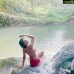 Eshanya Maheshwari Instagram - When the memories hit you... ❤️ #throwback #takemeback #hotspring #krabi #thailand #travelblogger #peaceful #eshanyamaheshwari Krabi Hot Springs