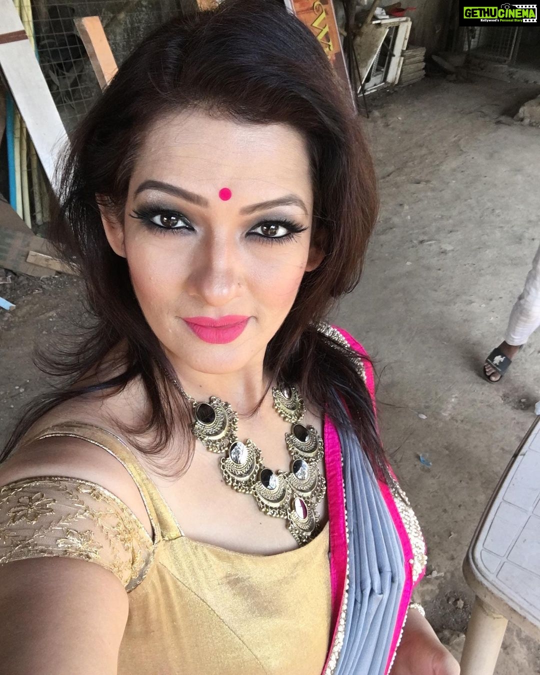 Falguni Rajani - 18.4K Likes - Memories of #bhabijigharparhain
2018
@irisproductions89
@shreemantagharchisoonofficial
@shreemanta_ghar_chi_soon
@shreemanta_gharchi_soon
@shrimantagharchisoonofficial